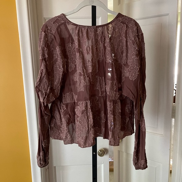Wilfred Long Sleeves Blouse, size M - Picture 2 of 4
